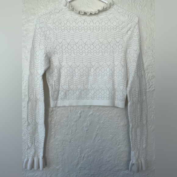 Tularosa Lana 100% nylon knit sweater, cream/white, ruffle neck, cropped; size S - Picture 8 of 9